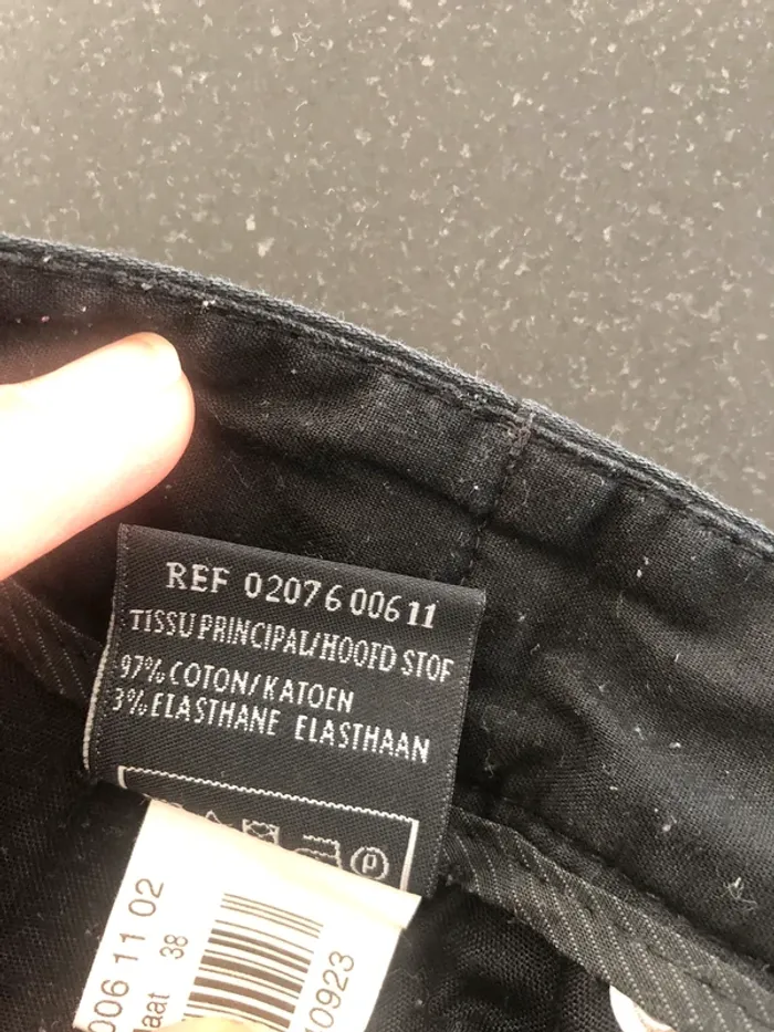 Pantalon noir Taille 38 Armand Thierry - photo numéro 6