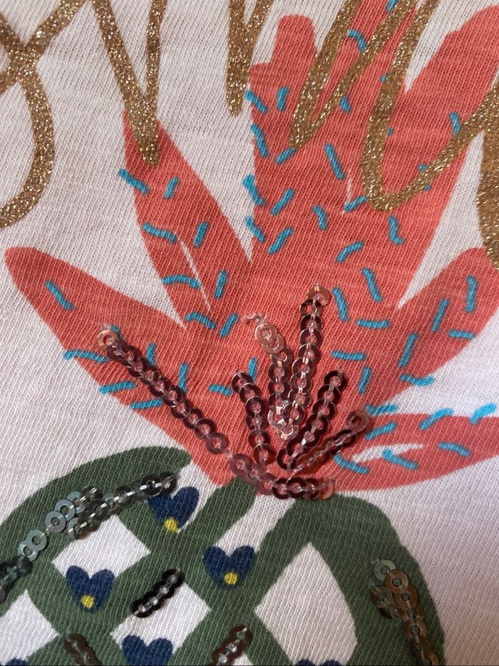 Très joli t-shirt rose ananas sequins 8 ans Okaidi - photo numéro 5