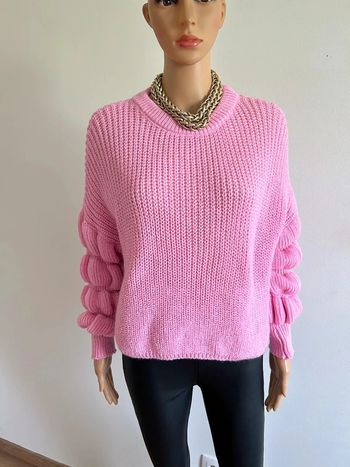 Pull rose taille unique jamais porté
