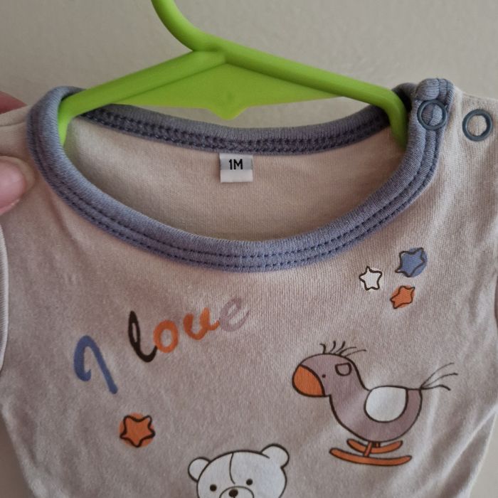 1 mois body beige - photo numéro 2