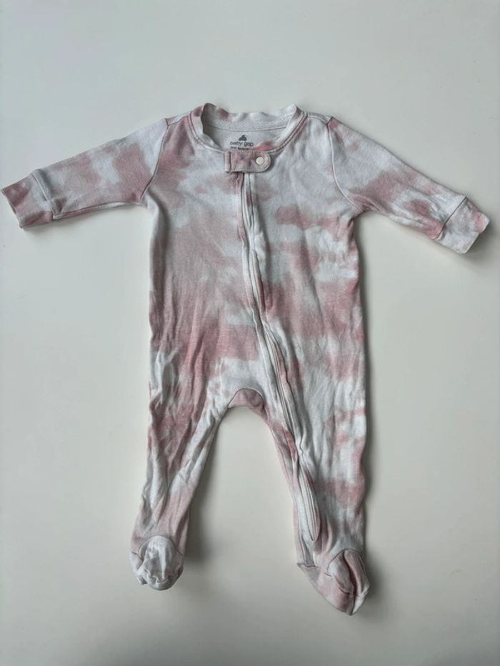 Pyjama gap rose et blanc 3 mois