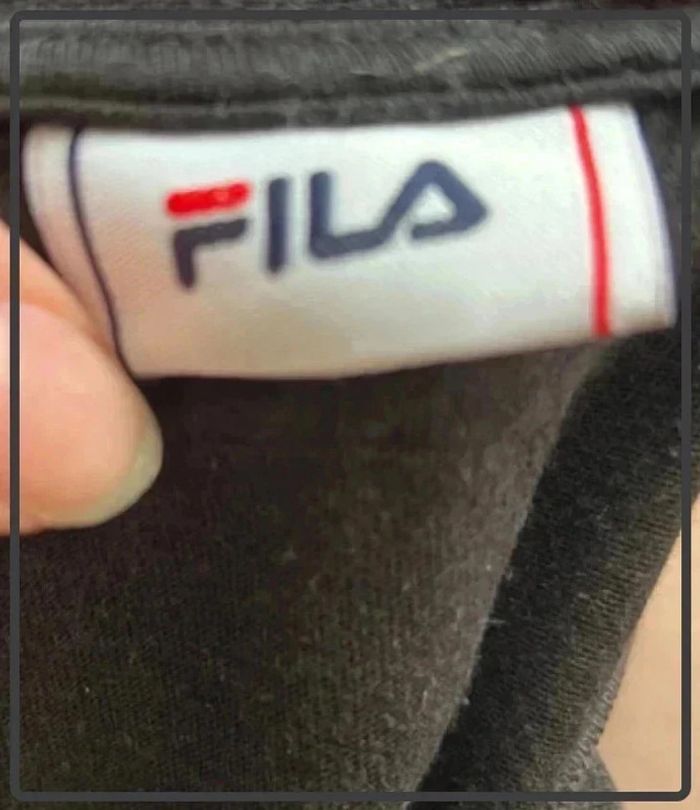 T shirt fila taille 36(S) parfait etat - photo numéro 2