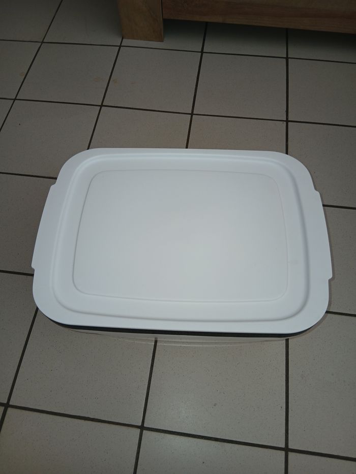 Boite a pain tupperware