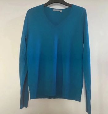 Très joli pull de marque tex, taille L