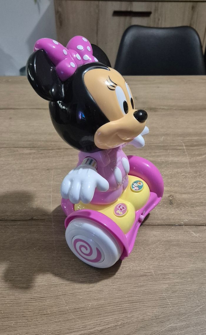 Minnie hoverboard - photo numéro 4