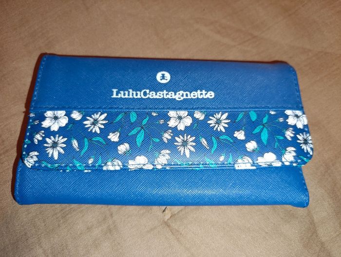 Sublime portefeuille Lulu Castagnette neuf idéal pour cadeau