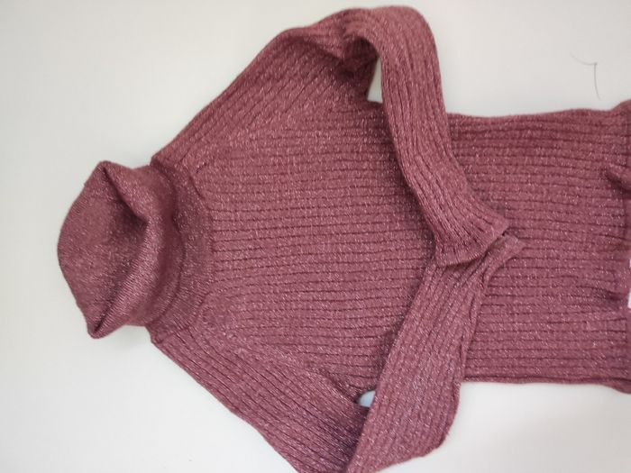 Tee short col roulé