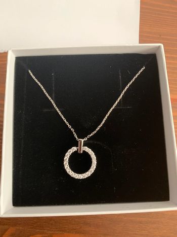 Collier en argent neuf de chez Diamantine