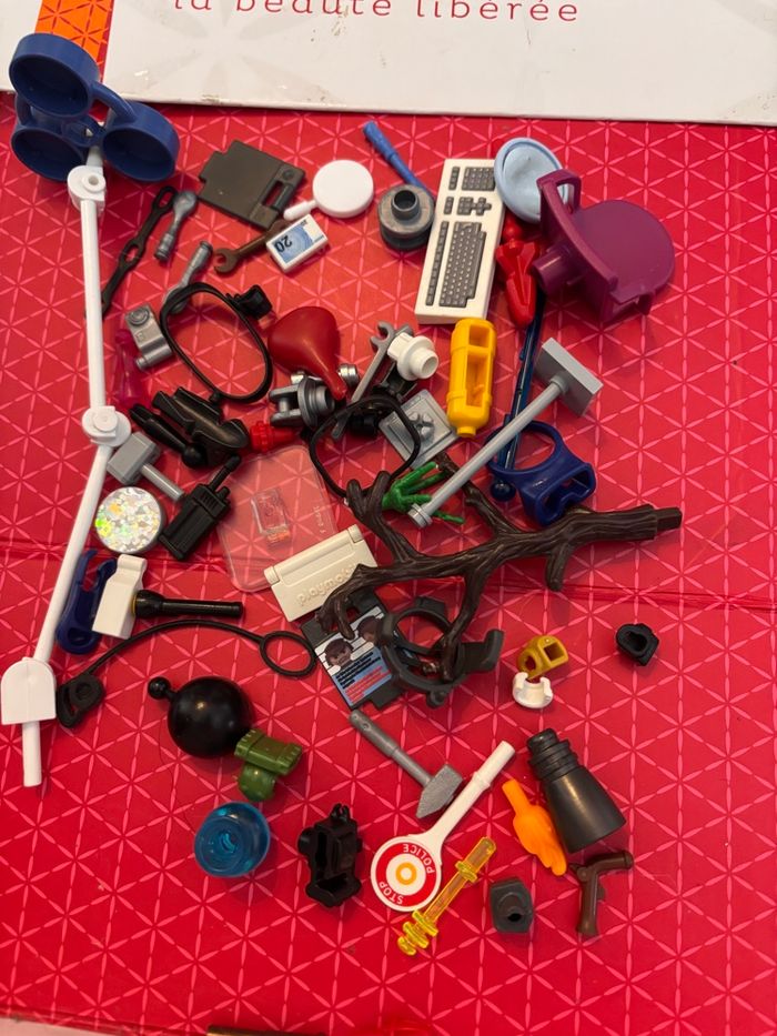 Boîte accessoires divers playmobil - photo numéro 3