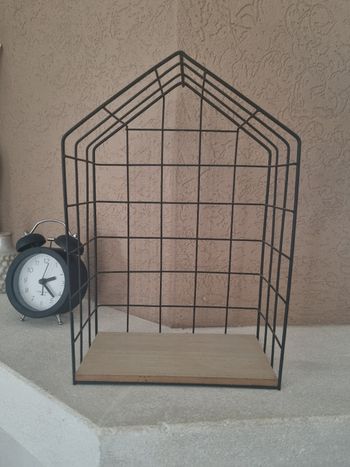 Étagère Murale en forme de maison