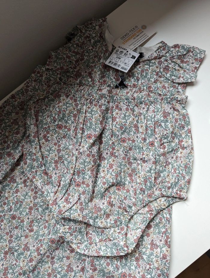 Robe + bloomer neuve 24 mois - photo numéro 2