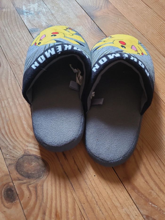 Chaussons pokemon - photo numéro 3