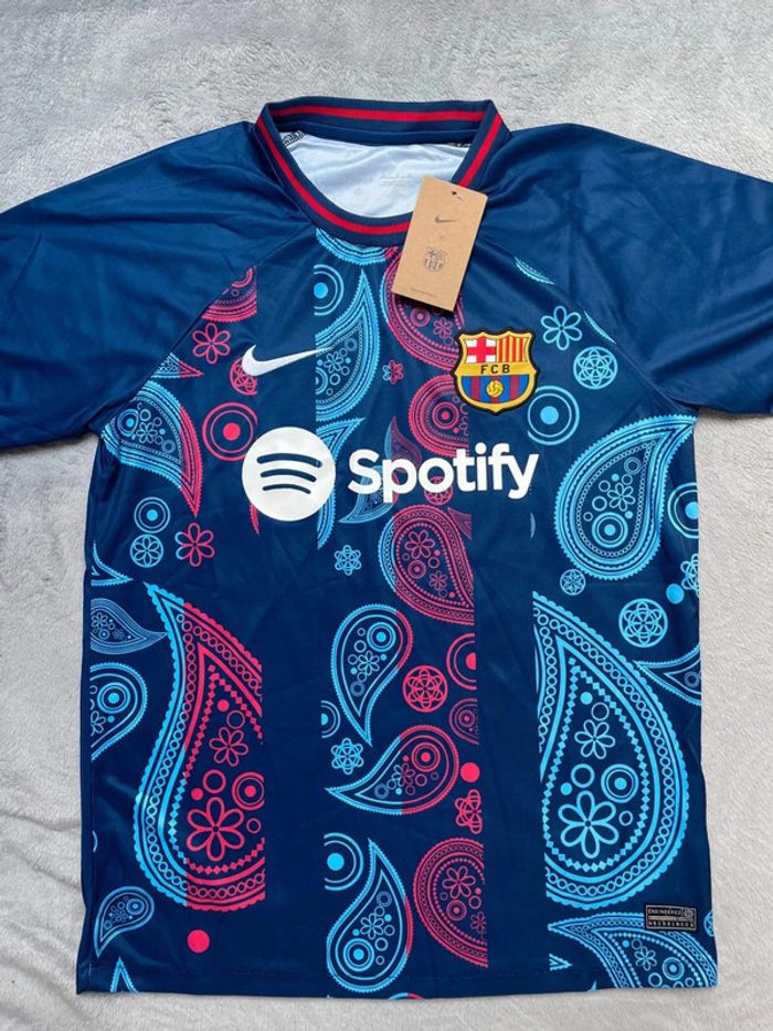 Maillot concept foot Barcelone bleu édition Paisley taille M