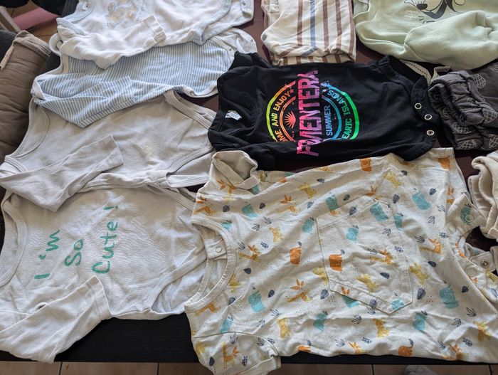 Gros lot vêtements bébé garçon - photo numéro 4