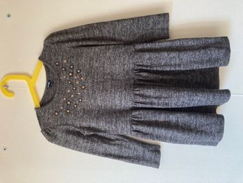 robe grise étoiles dorées fille 5 ans