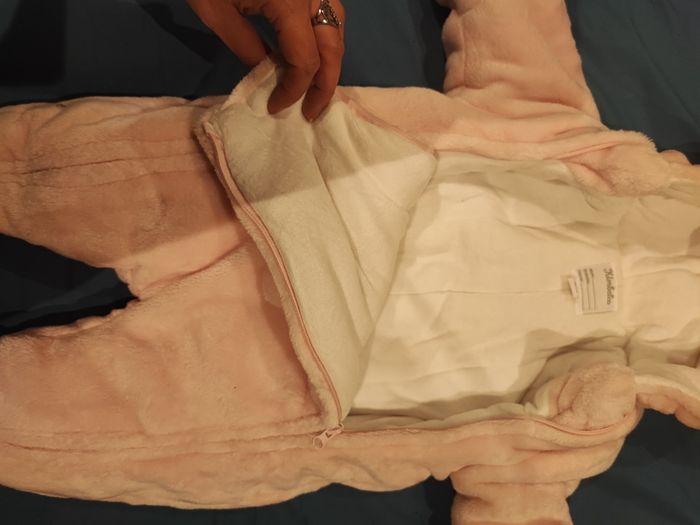 Combinaison rose - photo numéro 2