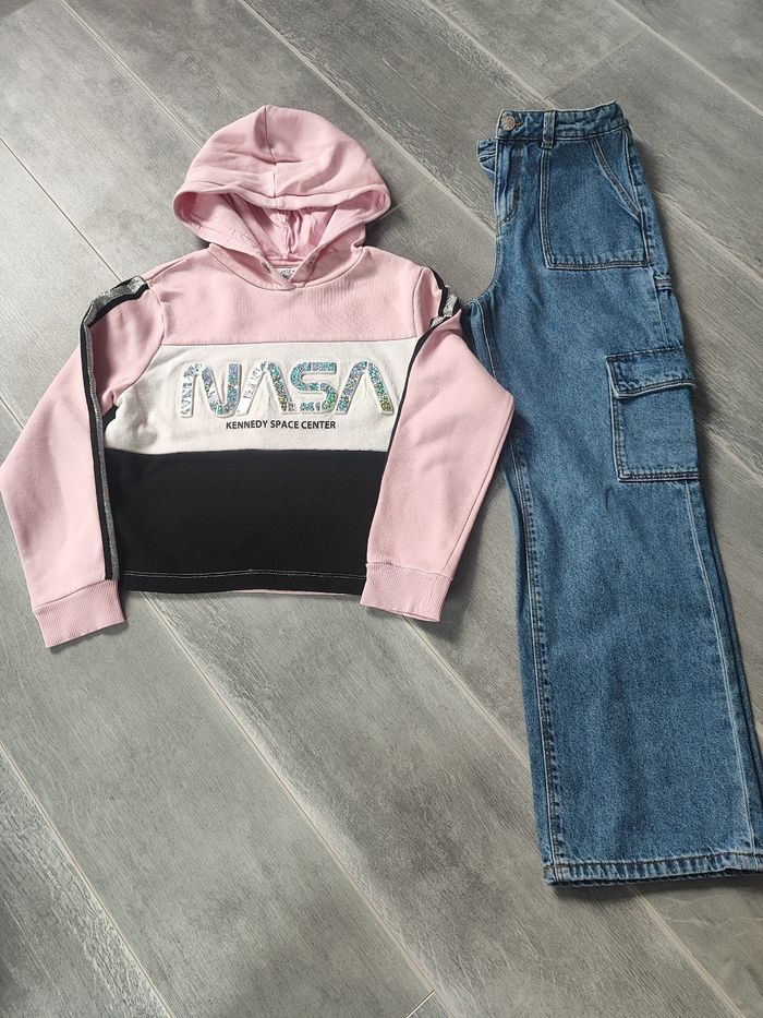 Ensemble jean + sweat en 10 ans