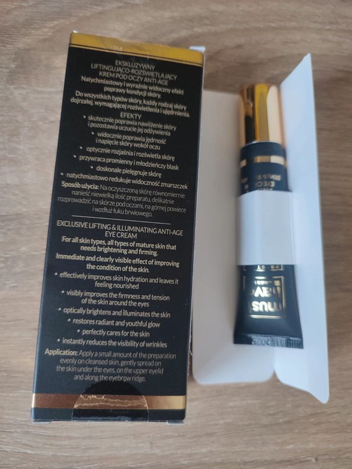 Crème liftante et éclaircissante pour contour des yeux - photo numéro 4