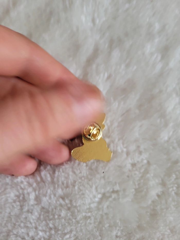 Pin's, broche chat à lunettes - photo numéro 3