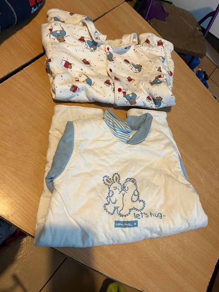 Lot de 2combinaisins chaude taille 6mois