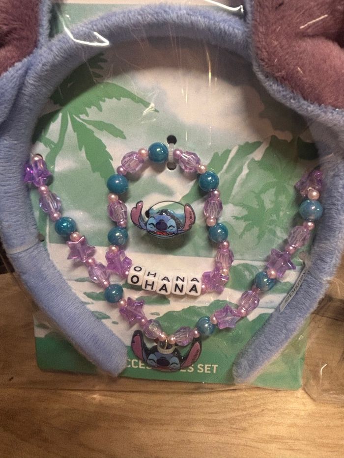Lot Angel Stitch Disney divers accessoires Crayons, gommes 2 Serres-tête et bijoux - photo numéro 5