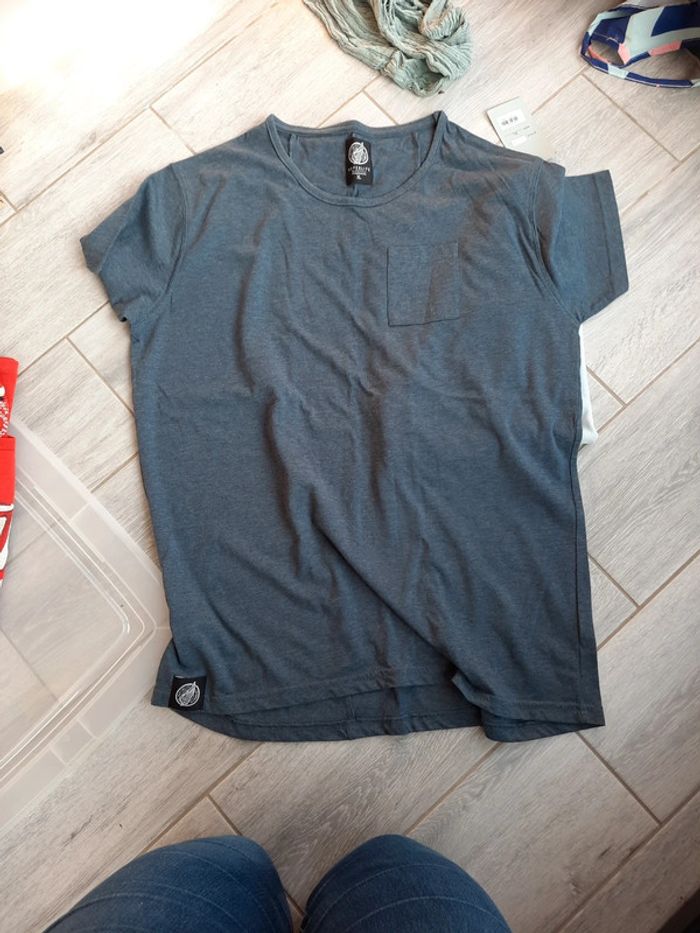 Lot de 2 t-shirts - photo numéro 2