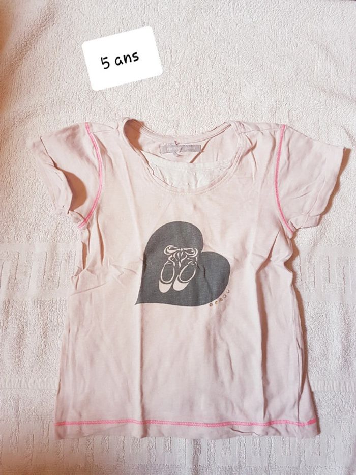 T-shirt 3 suisses 5 ans