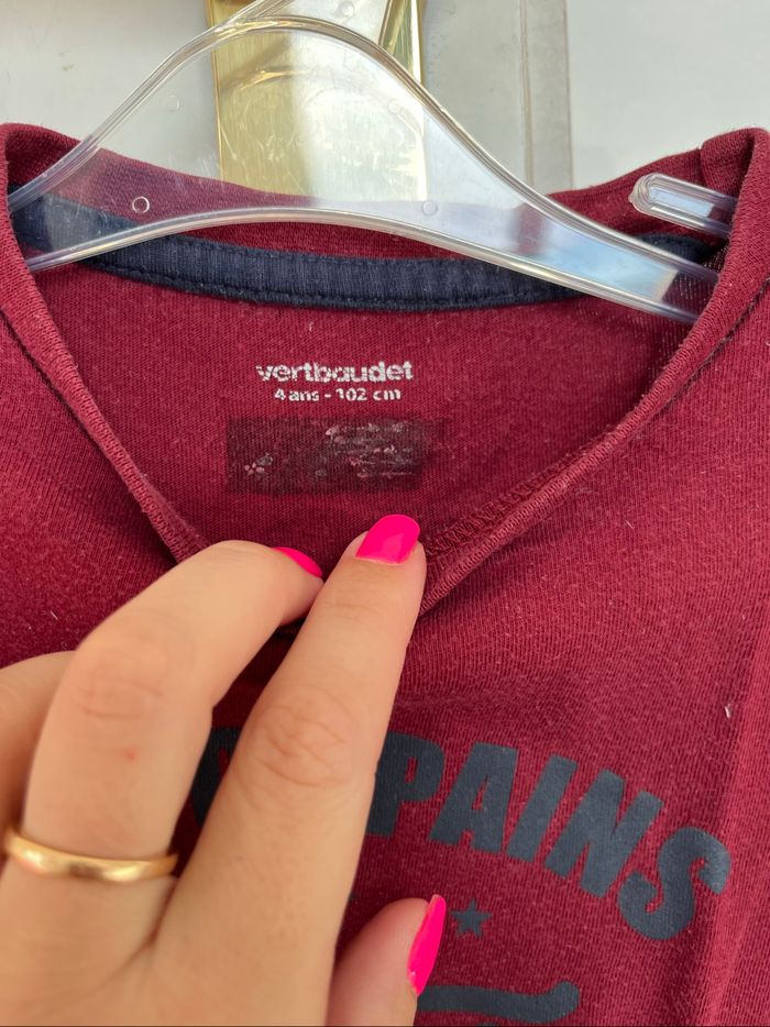 T-shirt Vertbaudet rouge brique Copains 4A TBE - photo numéro 4