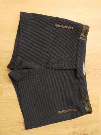 Short hiver bleu