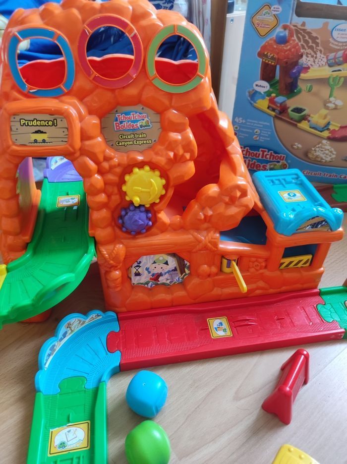 Tchou bolides Circuit train Canyon Express - photo numéro 5