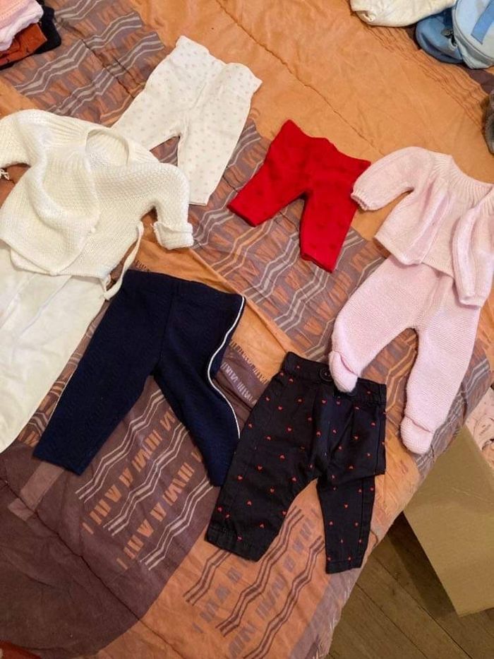 Lot vêtement bébé 1mois - photo numéro 7