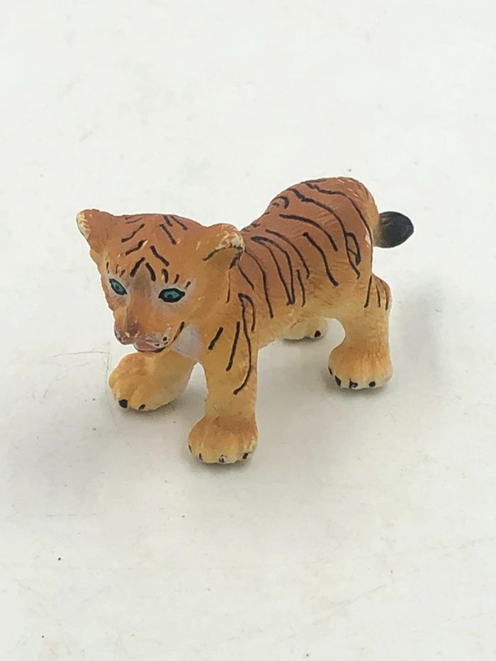Figurine bebe tigre Schleich