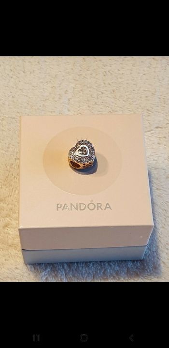 Charm Pandora  "Coeur Pavé Rose Scintillant"