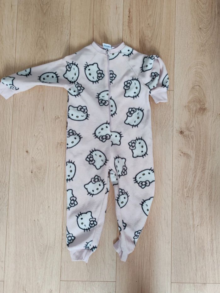 Surpyjama combinaison hello kitty 3 ans