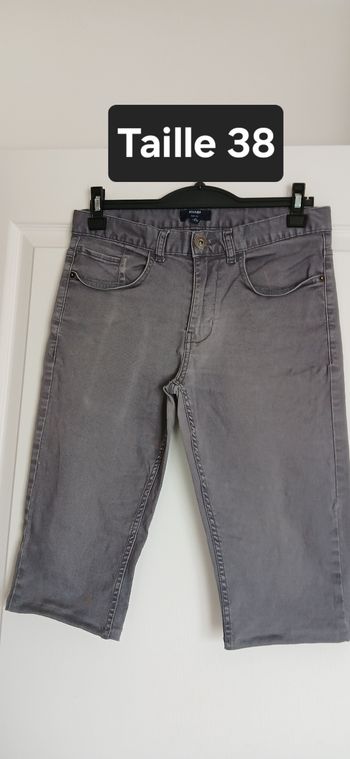 Bermuda jeans homme Taille 38 marque Kiabi 