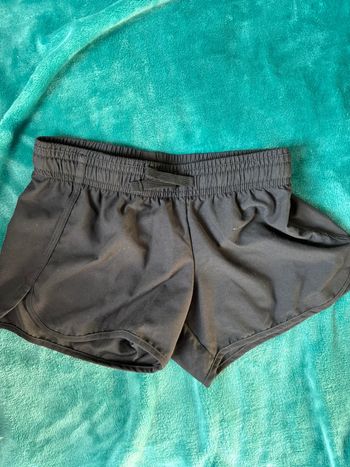 Short de sport 5-6 ans