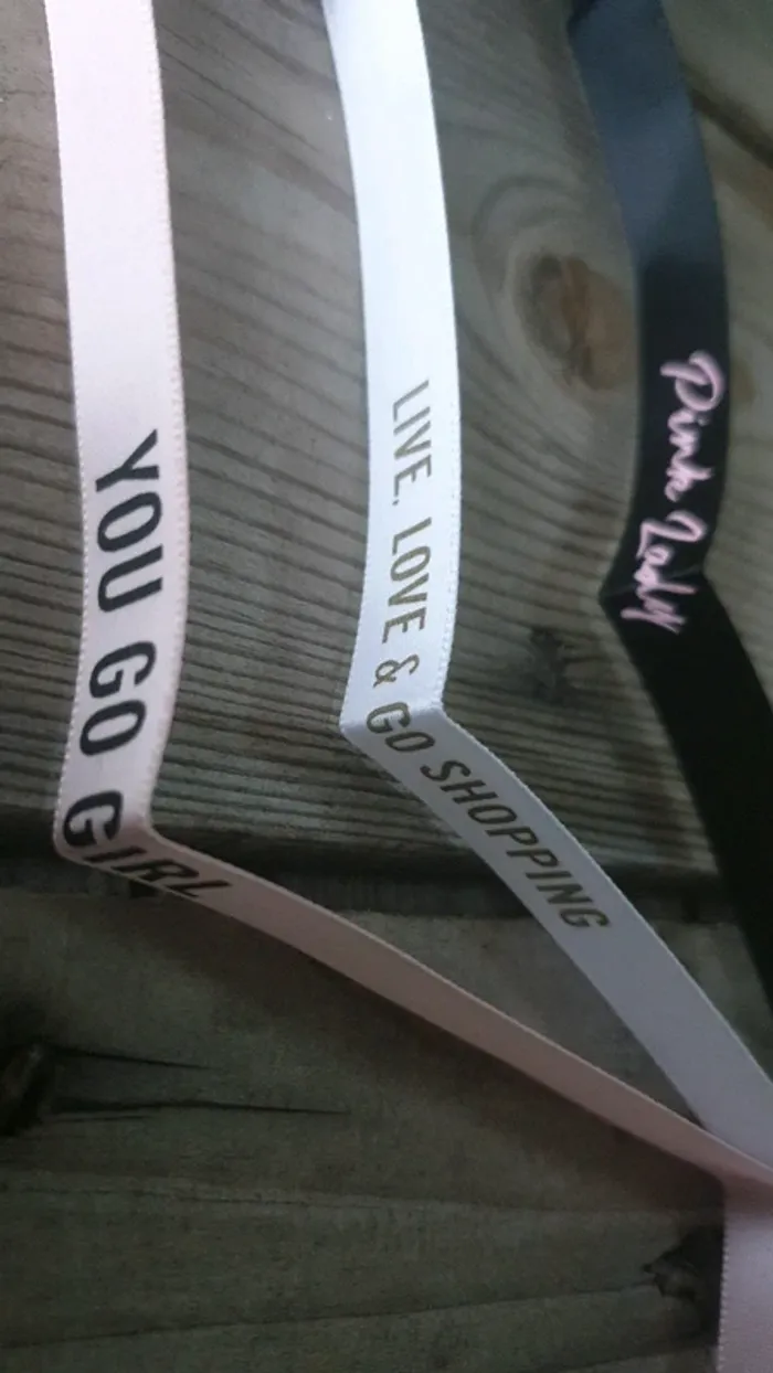 Lot de 3 bracelets ruban neuf - photo numéro 3