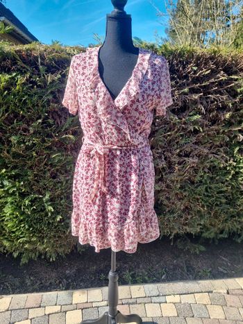 Robe 👗 fleurie beige/rose