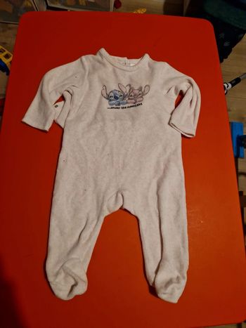 Pyjama stitch et angel orchestra collection actuelle