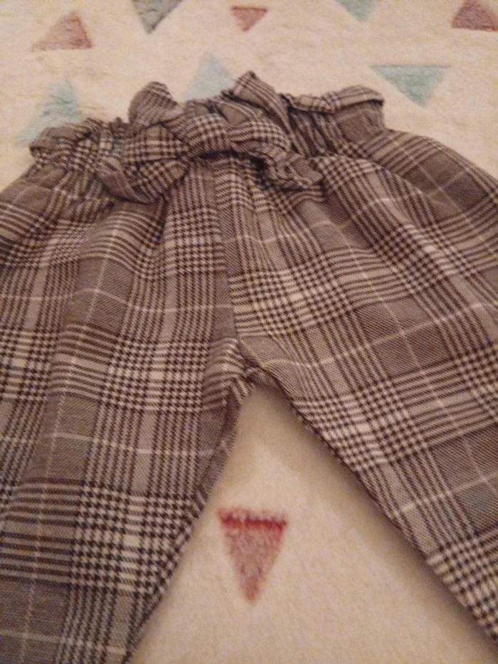 Pantalon gris - photo numéro 3