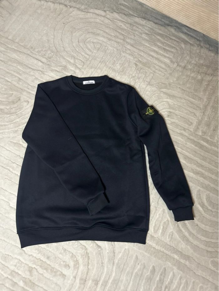 Pulls Stone Island