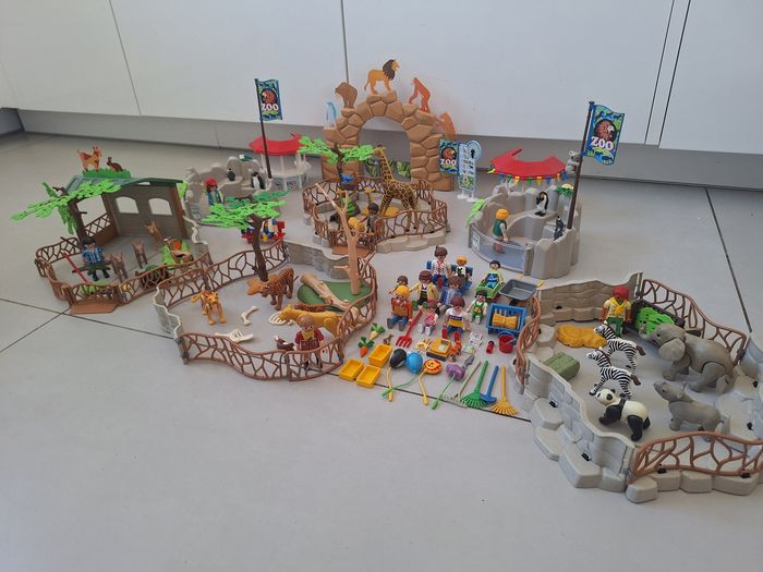 Gros lot playmobil zoo - photo numéro 2