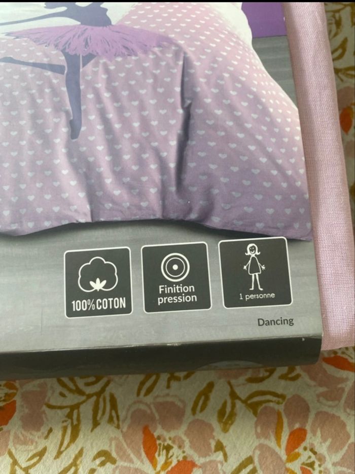 Parure de lit ballerine - neuve - photo numéro 4