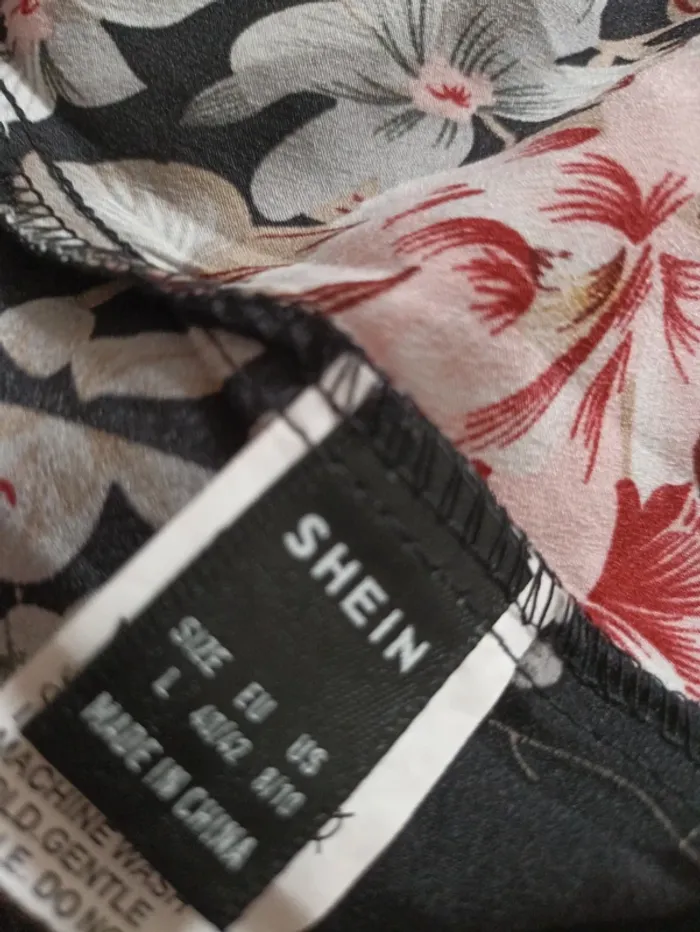 Jolie robe fleurie - T L - Shein - photo numéro 5