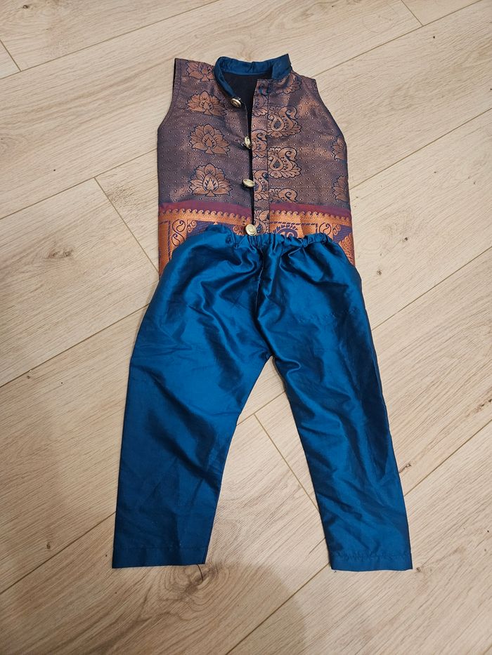 Tenue indienne pour bébé garçon 1 an