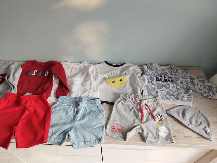Lot de 61 vêtements garçon 24 mois - photo numéro 9