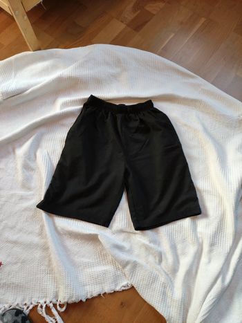 Short homme taille L Primo et Secondo