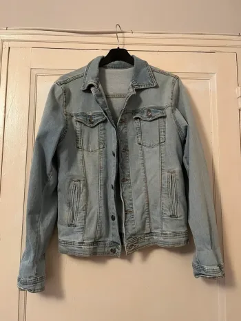 Veste en jean zara