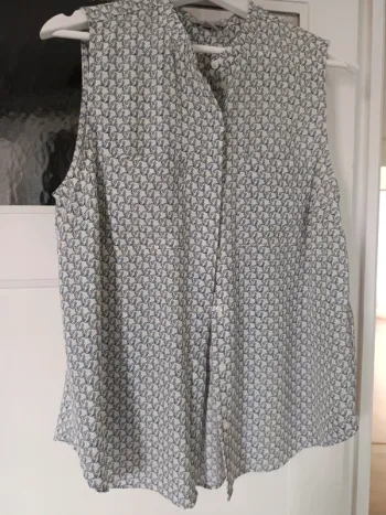 Chemise sans manche