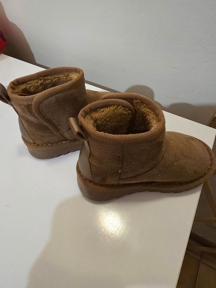 Bottines marron taille 23